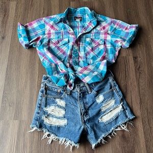 Vintage Wrangler pearlsnap size small